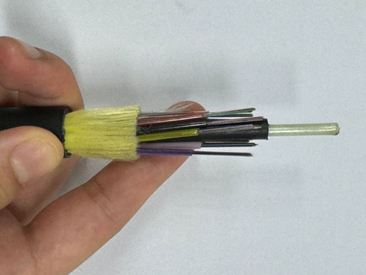 12 24 32 48 72 96 144 Kern Outdoor Glasvezelkabel ADSS Kabel Spanwijdte 150 100 200M