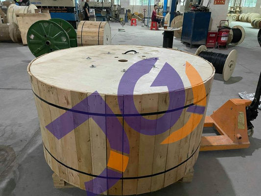 Spanwijdte 50m Lucht de Vezelkabel 6 8 Kern 12 24 van ADSS Optische Kabel van de 48 Kern de Openluchtvezel